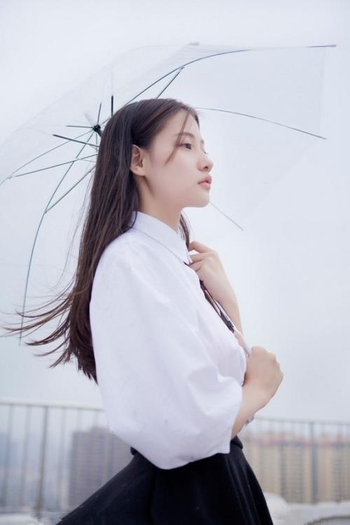 关于夏天的优美句子(形容雨过天晴的唯美句子)